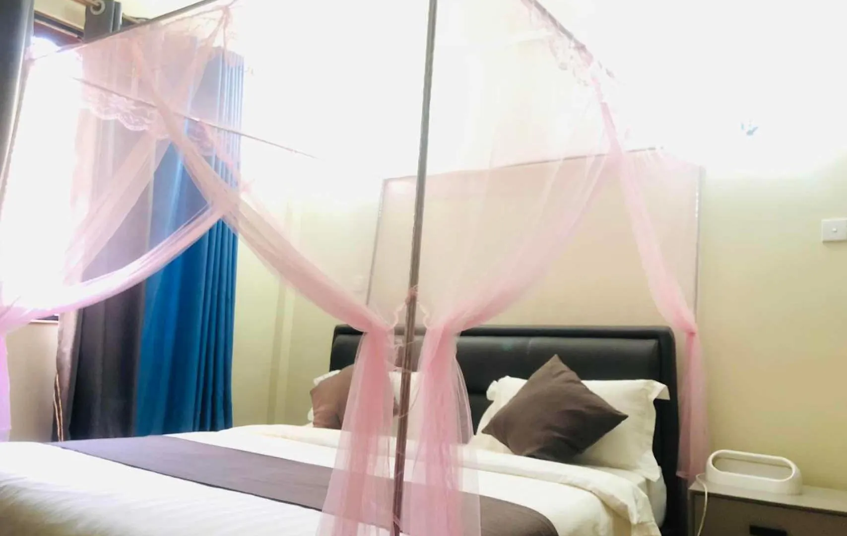 Ganghua Tourist Hotel Kampala